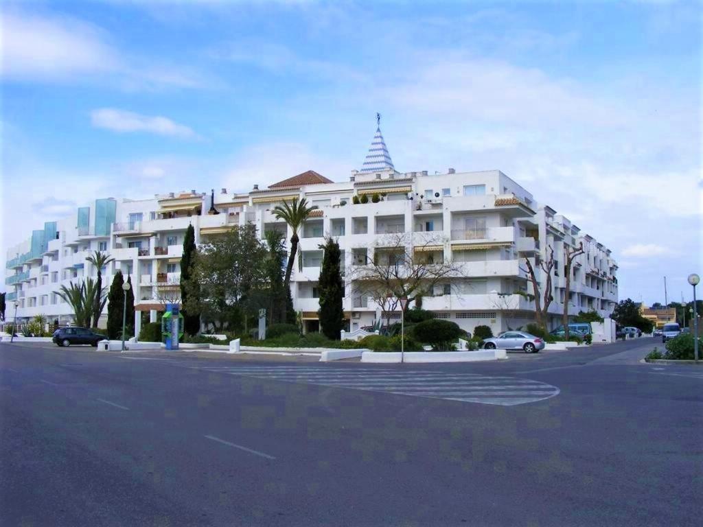 Global Immo 3329 Royal Marine I Appartement Roses Buitenkant foto